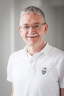 Dr. med. Thomas Hausmann Dr. med. Thomas Hausmann